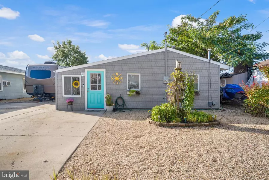 27 LAKE HURON DR, Little Egg Harbor Twp, NJ 08087