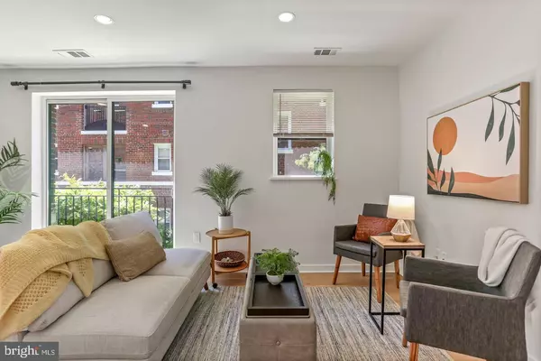 Washington, DC 20001,129 W ST NW #204