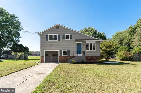 18 MANITOBA TRL, Shamong, NJ 08088