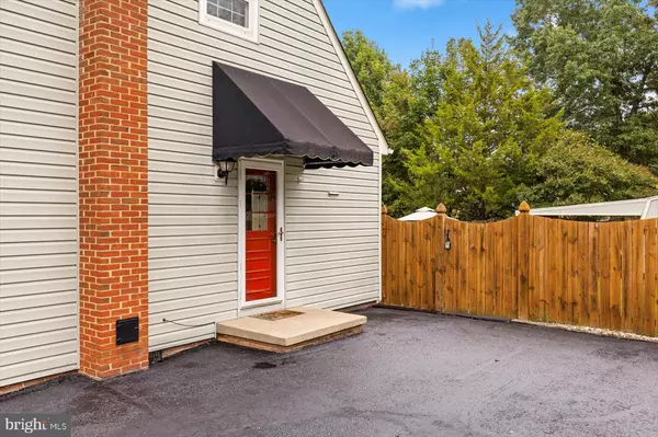 Fredericksburg, VA 22407,6026 MASSAPONAX DR