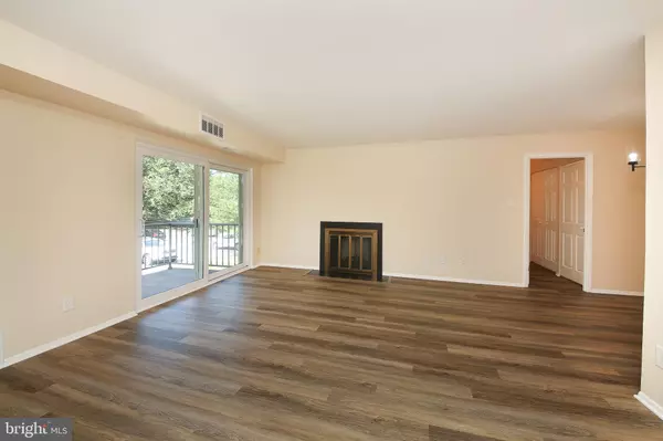 Devon, PA 19333,463 OLD FORGE XING #463