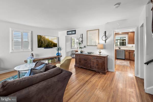 Cherry Hill, NJ 08002,217 MASSACHUSETTS AVE