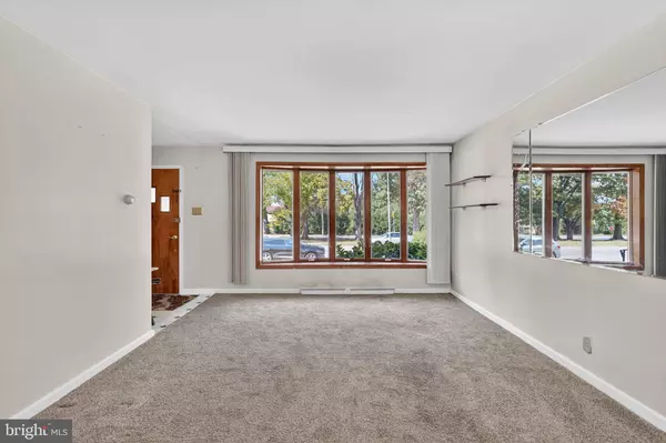 Philadelphia, PA 19115,9703 NORTHEAST AVE