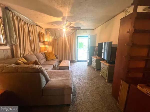 Keyser, WV 26726,323 RICHMOND ST