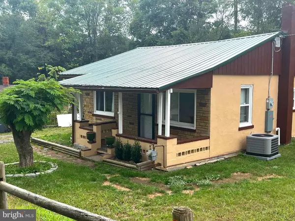323 RICHMOND ST, Keyser, WV 26726