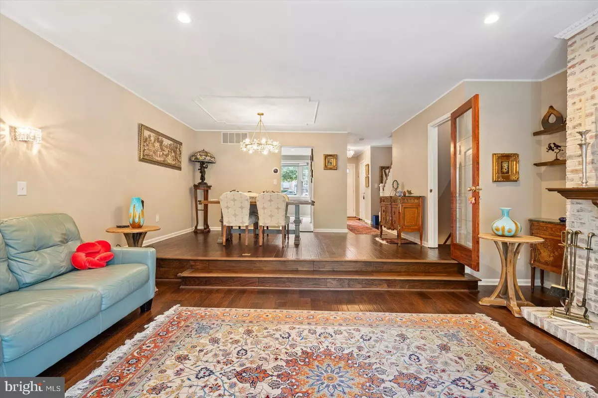 Cockeysville, MD 21030,26 SILVERSAGE CT