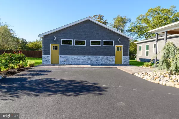 Williamstown, NJ 08094,490 HUBER AVE