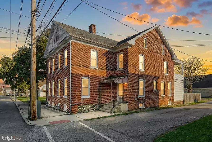 513 STOCK ST, Hanover, PA 17331