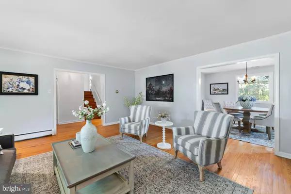 Media, PA 19063,621 BERRY LN