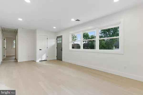 Bensalem, PA 19020,3835 DRESHER RD