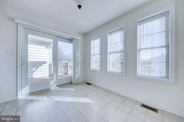 Hanover, PA 17331,693 E WALNUT ST