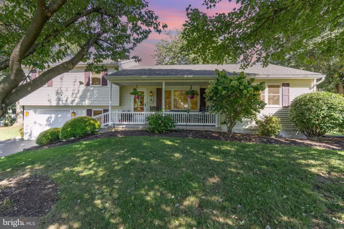 Mount Joy, PA 17552,521 BERNHARD AVE