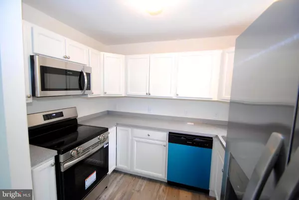 Moorestown, NJ 08057,119--121 W 3RD ST