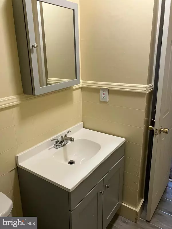 Browns Mills, NJ 08015,120 SNOW AVE