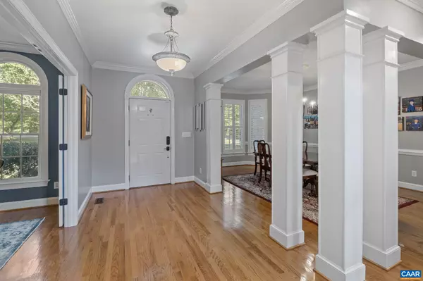 Charlottesville, VA 22911,2370 WALNUT RIDGE LN