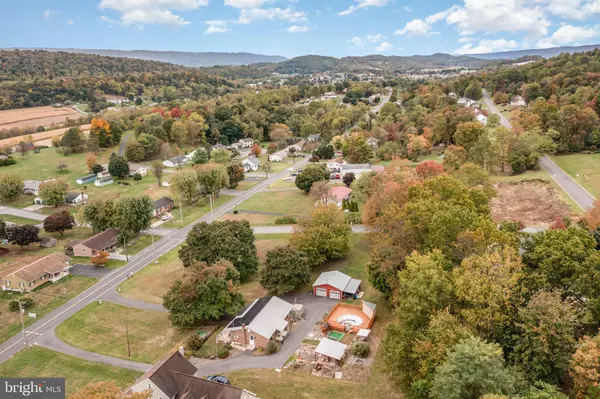 Lewistown, PA 17044,685 DRY VALLEY RD