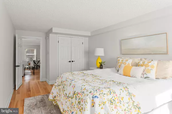 Ardmore, PA 19003,383 LAKESIDE RD #G-2