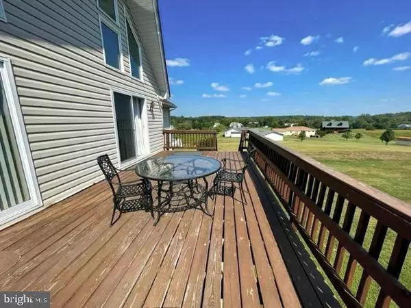 Orange, VA 22960,26424 ISABELLE