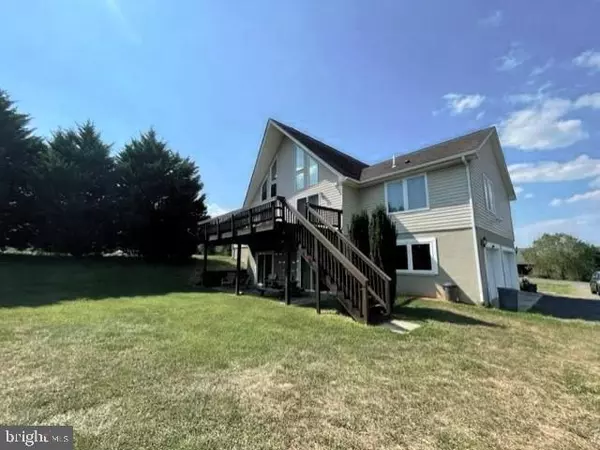 Orange, VA 22960,26424 ISABELLE