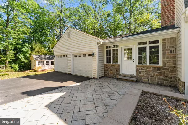 Manassas, VA 20111,6605 DUVON PL