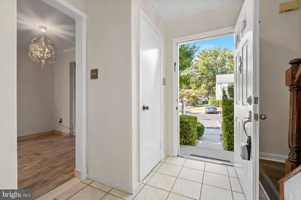 Silver Spring, MD 20906,14801 HAMMERSMITH CIR