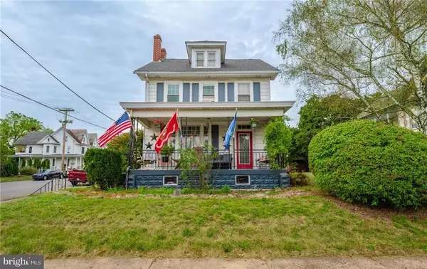 196 S 3RD ST, Lehighton, PA 18235