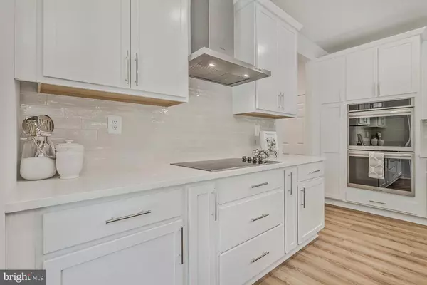 Shady Side, MD 20764,1302 SPRUCE ST