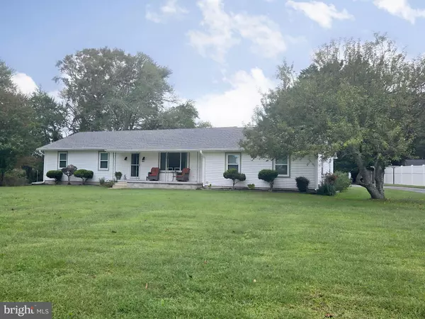 6411 KNOLL HILL DR, Berlin, MD 21811