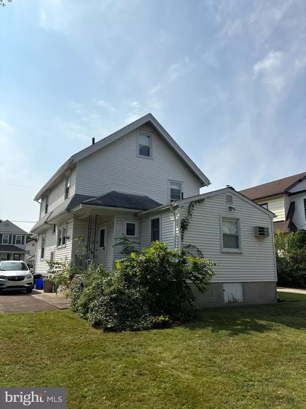 Havertown, PA 19083,145 SYCAMORE RD