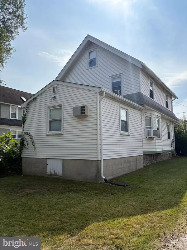 Havertown, PA 19083,145 SYCAMORE RD