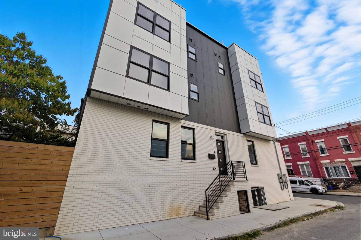 Philadelphia, PA 19121,2713 W MONTGOMERY AVE #A