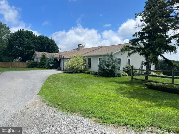 Reading, PA 19606,221 HARTMAN RD