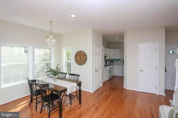 Elkridge, MD 21075,7629 BLUFF POINT LN