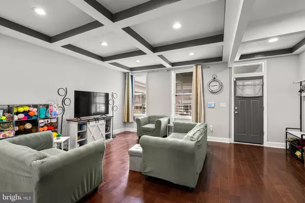 Baltimore, MD 21229,704 MOUNT HOLLY ST