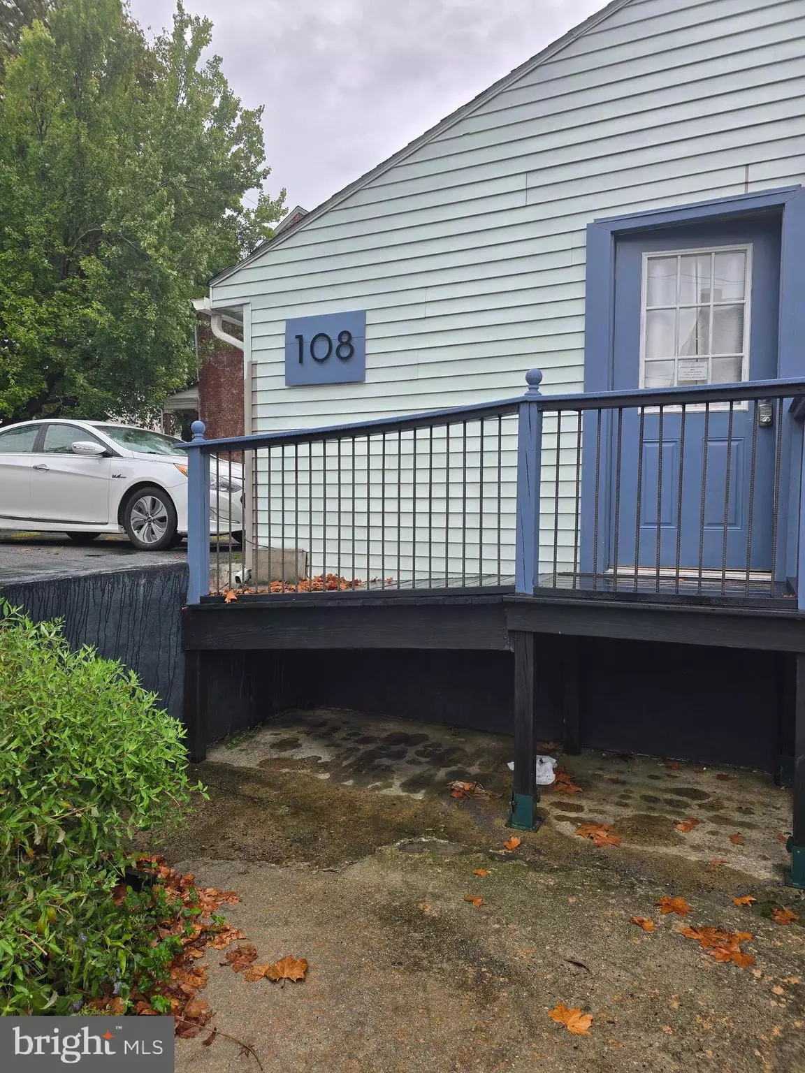Lancaster, PA 17603,108 CRYSTAL ST