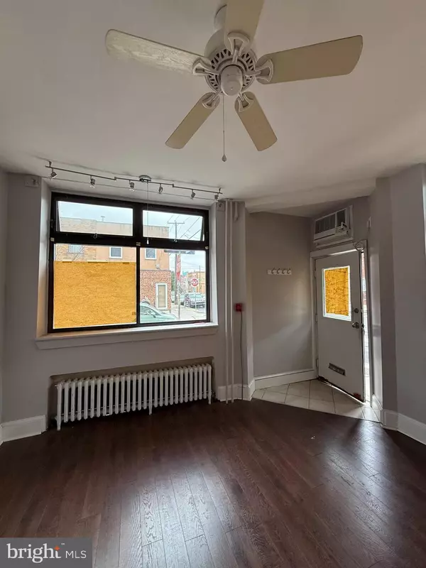 Philadelphia, PA 19148,1701 S 11TH ST #1