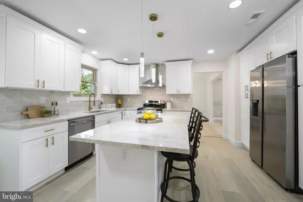 Voorhees, NJ 08043,9 ACORN HILL DR