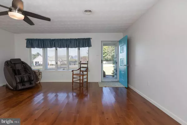 Luray, VA 22835,1 ROWE DR