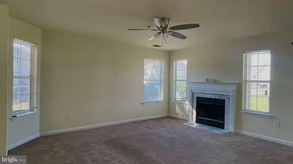 Upper Marlboro, MD 20772,13900 KING GEORGE WAY #386