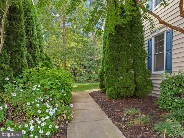 Lewes, DE 19958,18756 BETHPAGE DR #17B