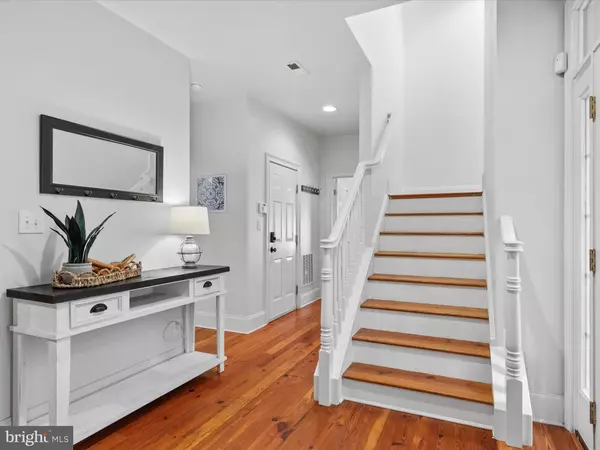 Lewes, DE 19958,18756 BETHPAGE DR #17B