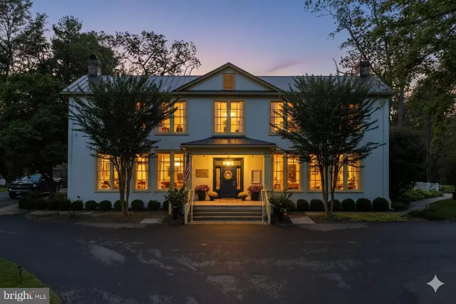 675 ZACHARY TAYLOR HWY, Flint Hill, VA 22627