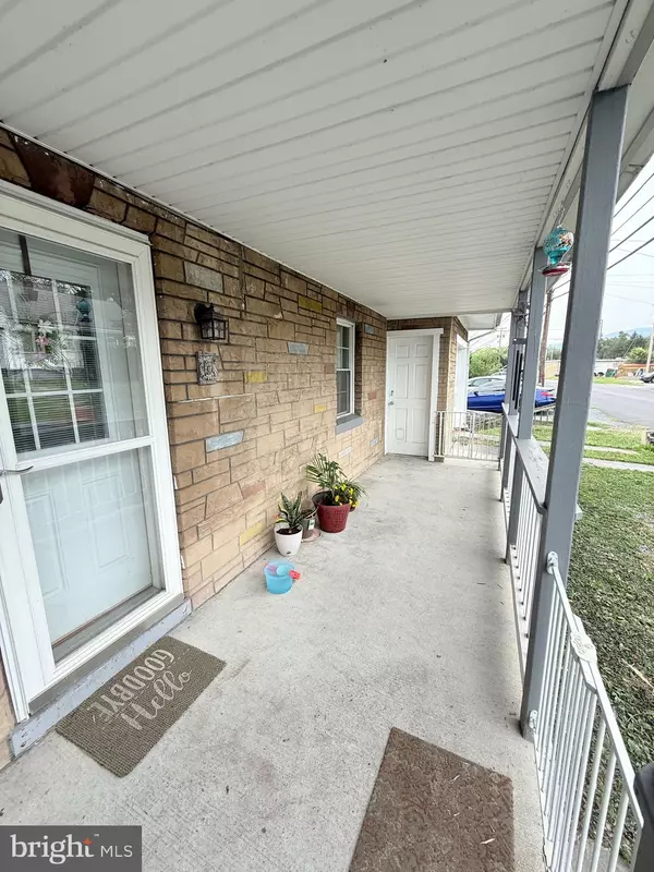 Keyser, WV 26726,565 CARSKADON RD