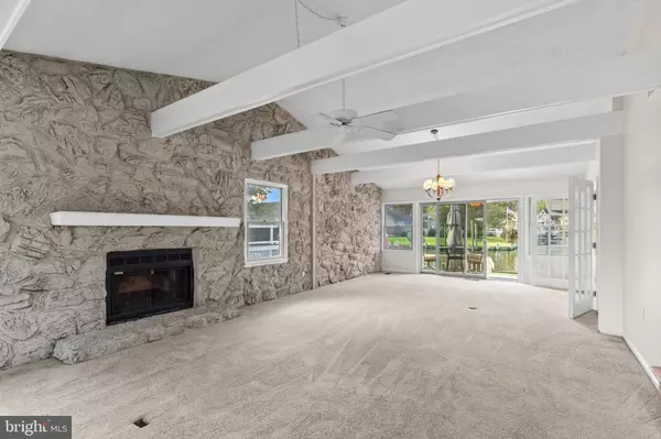 Ocean Pines, MD 21811,6 CARRIAGE LN