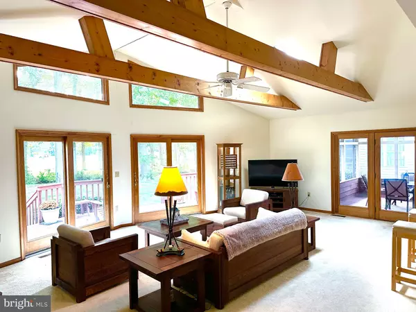 Ocean Pines, MD 21811,31 WATERGREEN LN