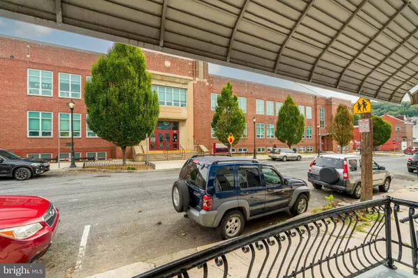 Reading, PA 19602,316 S 10TH ST