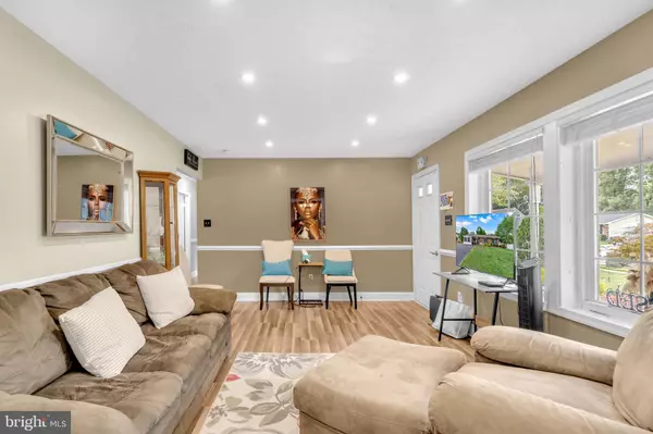 Waldorf, MD 20602,302 BARKSDALE AVE