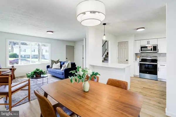 Harrisburg, PA 17109,3204 N SCENIC RD