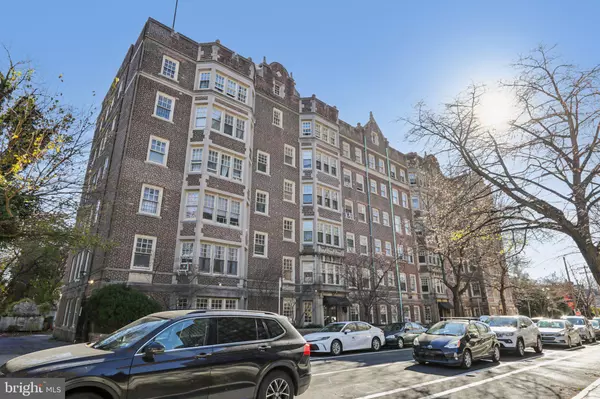 351 S 47TH ST #B210, Philadelphia, PA 19143