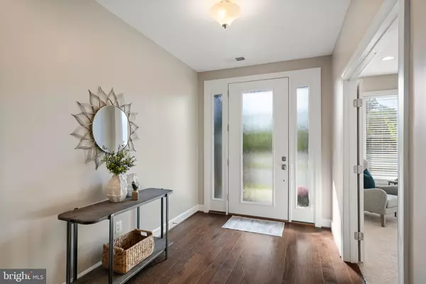 Ashburn, VA 20147,20396 ROSLINDALE DR